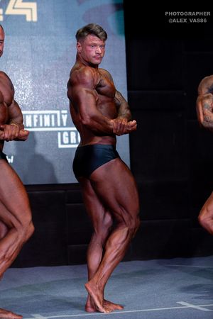 СLASSIC PHYSIQUE +178